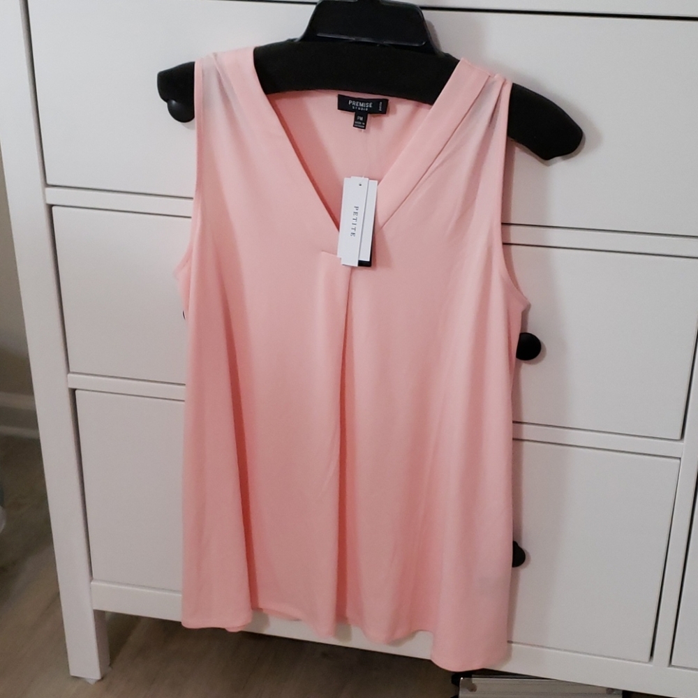 PM Premise sleevless top